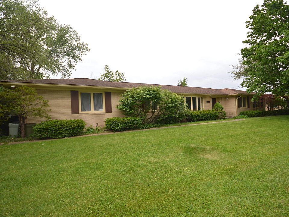 1st image of 19080 Montrose Dr