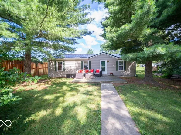 109 Elm Ave, Sheridan, IN 46069