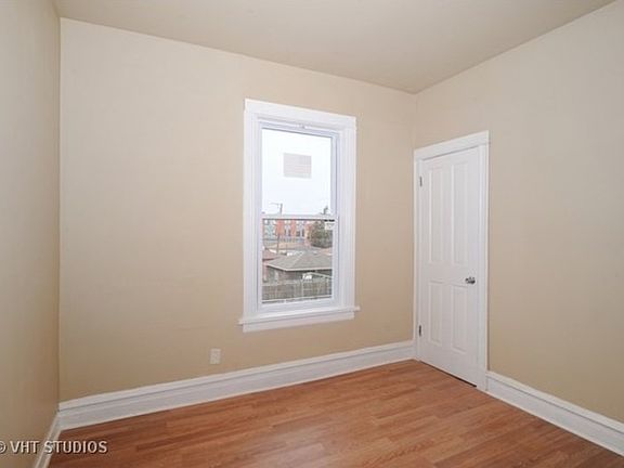 2nd image of 717 N Central Park Ave