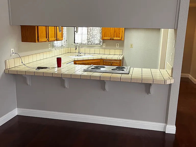 2220 Orchard Park Way — Photo 3