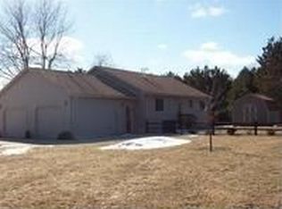 4459 N McFall Lake Dr, Branch, MI 49402