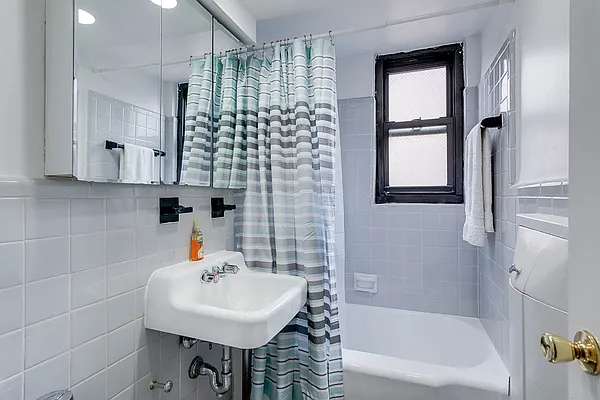 Rented by Direct Properties New York | media 5