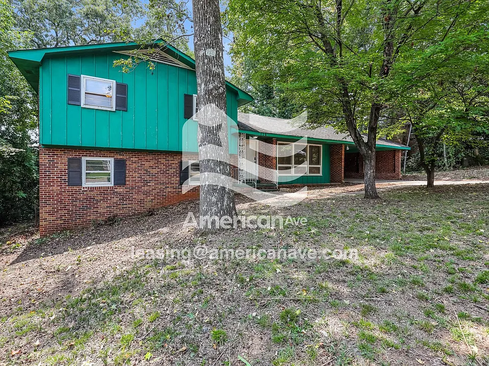 116 Delft Ln