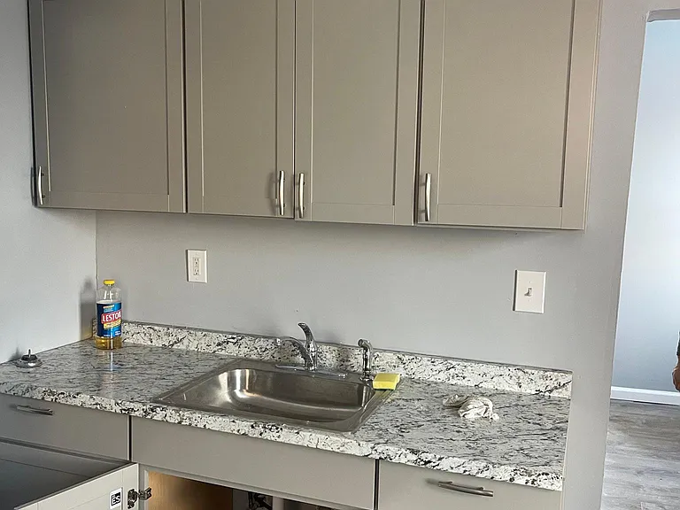 568 Bergen St — Photo 14
