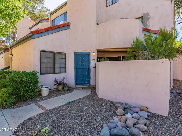 4275 N River Grove Cir, Tucson, AZ 85719