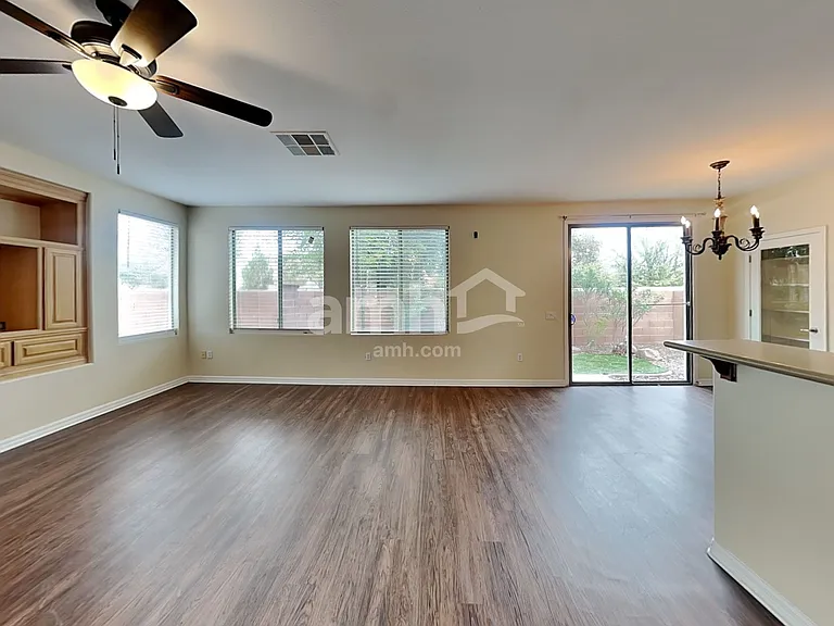 136 Palatial Pines Ave — Photo 6