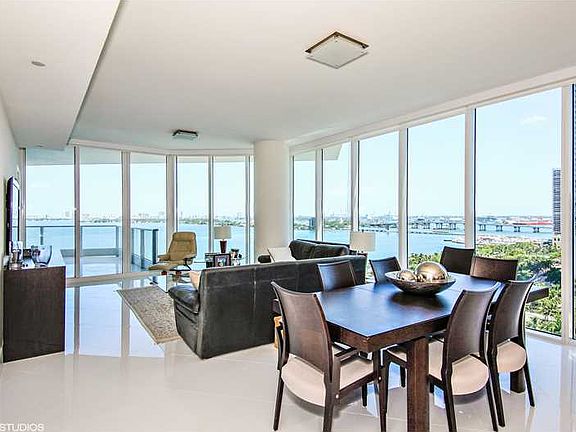 4th image of 2020 Bayshore Dr #1602