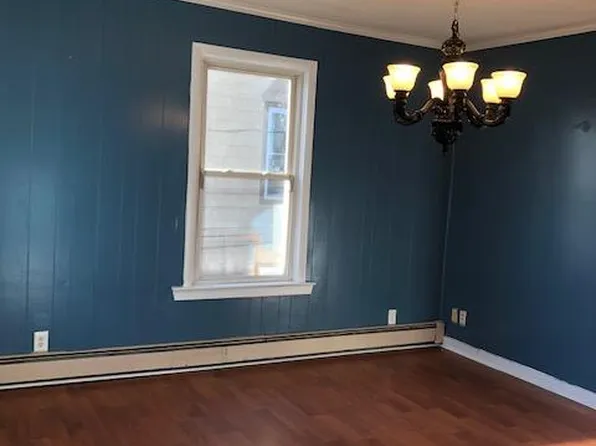 410 Carrington Ave Floor 2, Woonsocket, RI 02895