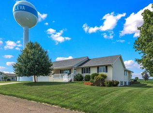 26240 W 3rd Avenue, Eleva, WI 54738