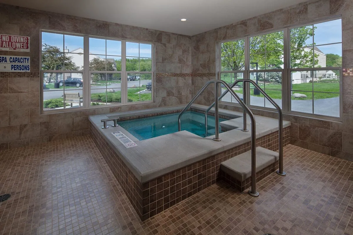 Lake Pointe — Photo 4