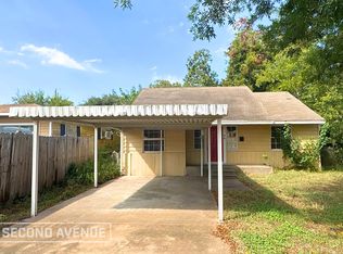 44 16th Ave N, Texas City, TX 77590