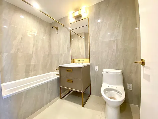 Rented by Modern Spaces | media 8