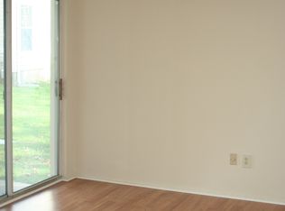 13 Tulip Ln, Freehold, NJ 07728
