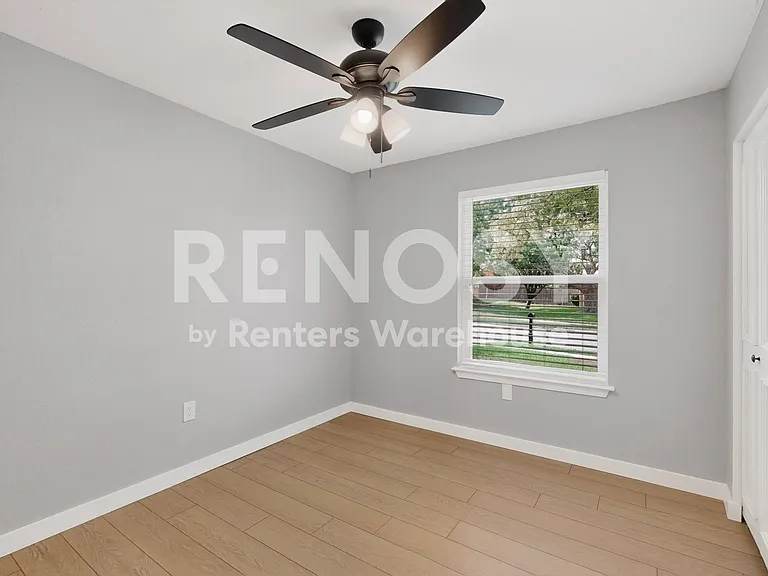 1408 Seely St — Photo 27