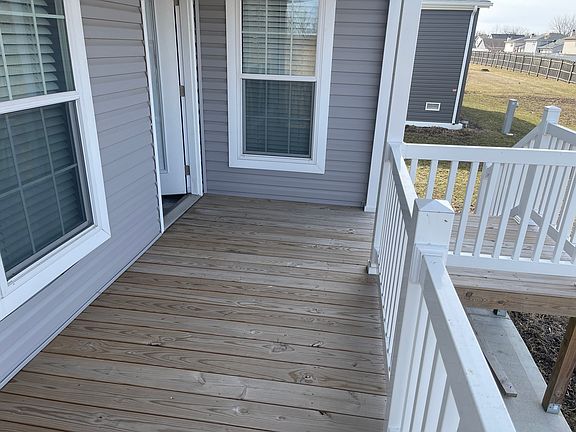 3rd image of 25530 Shinnecock Dr