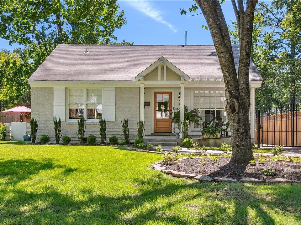 1st image of 3649 Charleswood Ave