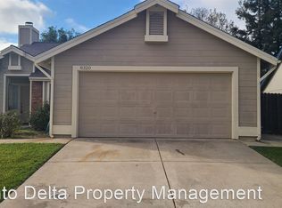 8320 Bull Mountain Cir, Elk Grove, CA 95758