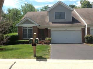 118 Fairfax Cir, Sugar Grove, IL 60554