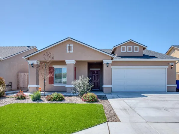 1136 E Kern St, Avenal, CA 93204