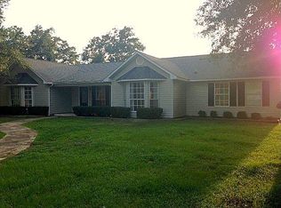 2284 Horse Barn Rd, Westville, FL 32464