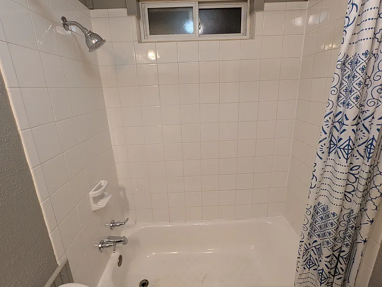 1318 W Huntsville Ave — Photo 27