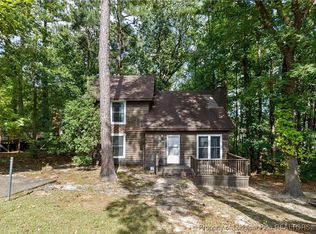 5836 Waters Edge Dr, Fayetteville, NC 28314