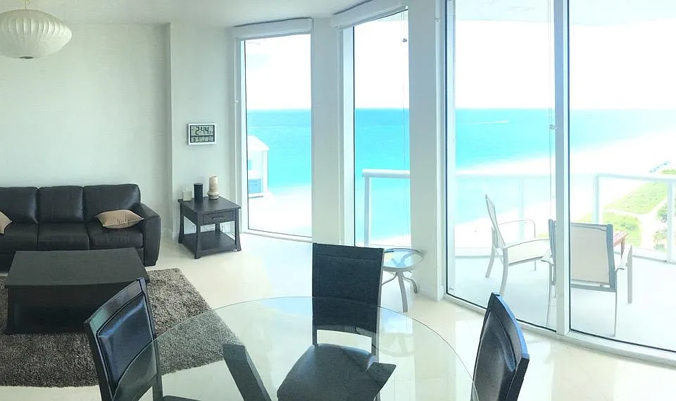 6515 Collins Ave #1605