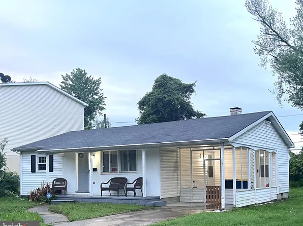 126 Cherry St, Dover, DE 19904