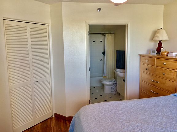 2nd image of 801 King St APT 1706