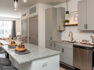 Moda at the Hill, Saint Louis, MO 63110