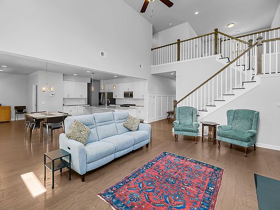 4th image of 1142 Turkey Trot Dr