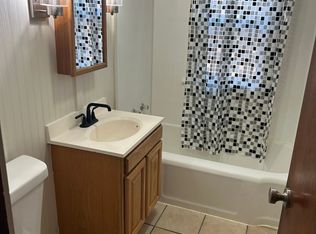 808 Saint Patrick St, Racine, WI 53402