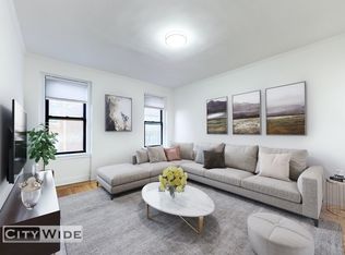 71 W 12th St #2K, New York, NY 10011