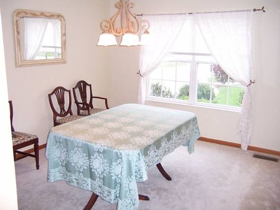 5th image of 3085 Apple Knoll Ln