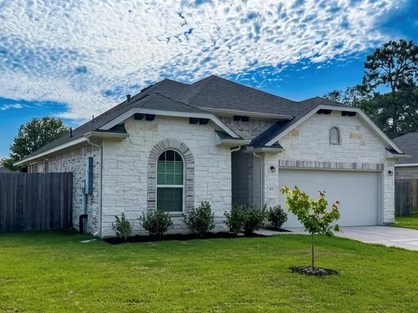439 S Amherst Dr, West Columbia, TX 77486