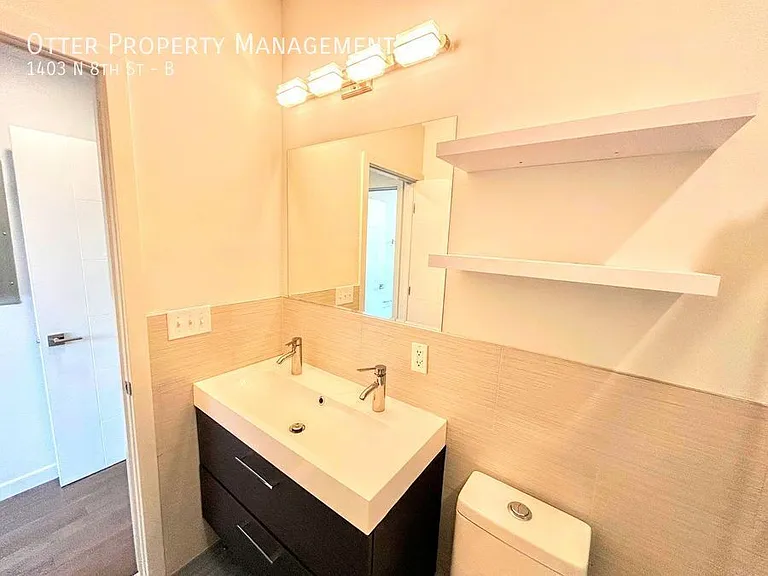1403 N 8th St #B — Photo 17