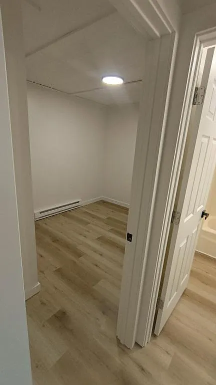 418 W Webster St Apt 4 — Photo 2