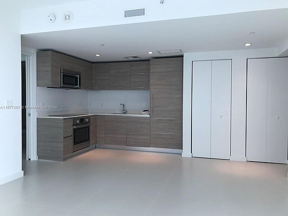 5th image of 1300 S Miami Ave #2222