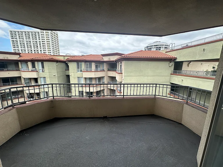 1501 Front St #629 — Photo 8