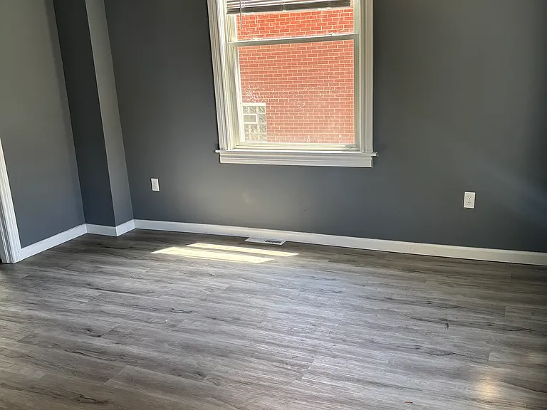 228 E Main St #1 — Photo 17