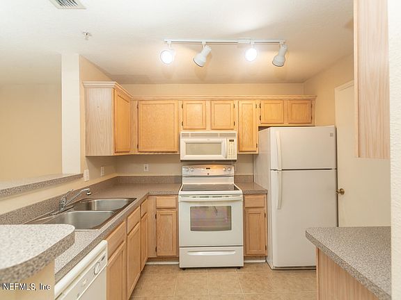 4th image of 7701 TIMBERLIN PARK Boulevard #728