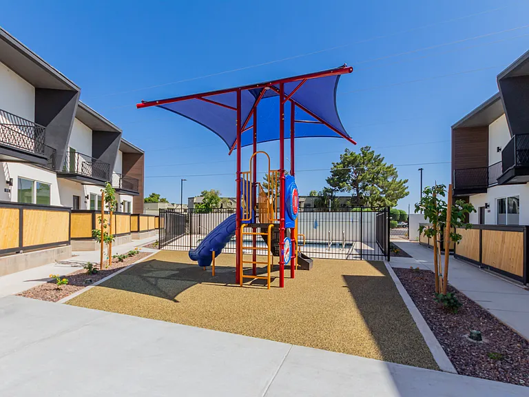Sonoran Townhomes — Photo 36