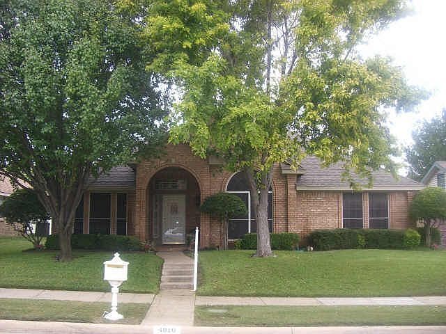 1st image of 4010 Stonecastle Dr