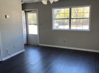 302B Law Rd, Fayetteville, NC 28311