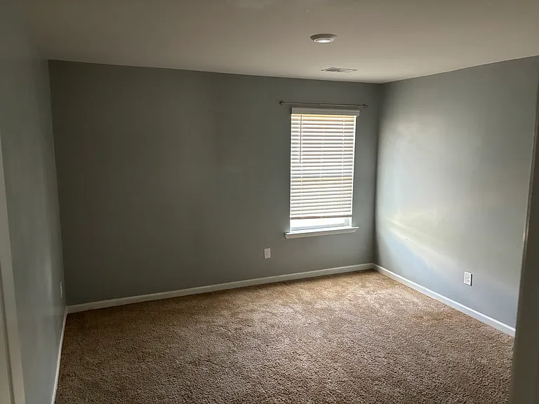 311 Ashwood Way — Photo 6
