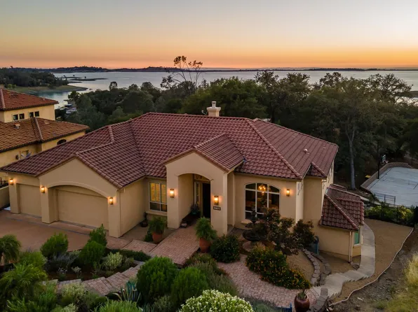 2156 Outrigger Dr, El Dorado Hills, CA 95762