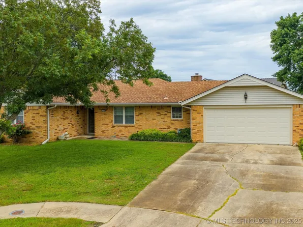 1919 Limestone Ct, Bartlesville, OK 74006