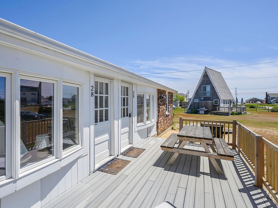 2830 Windward Road, West Dennis, MA 02670 Zillow