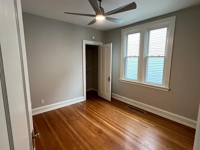 2830 Observatory Ave — Photo 14
