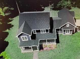 2046 Pine Arbor Trl, Milford, MI